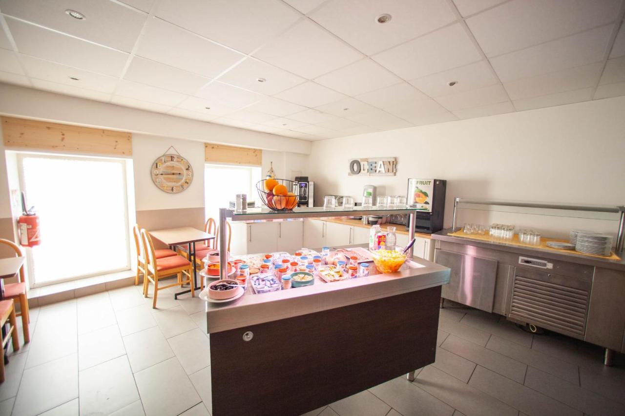 La Marine Hotel Carnac Bagian luar foto